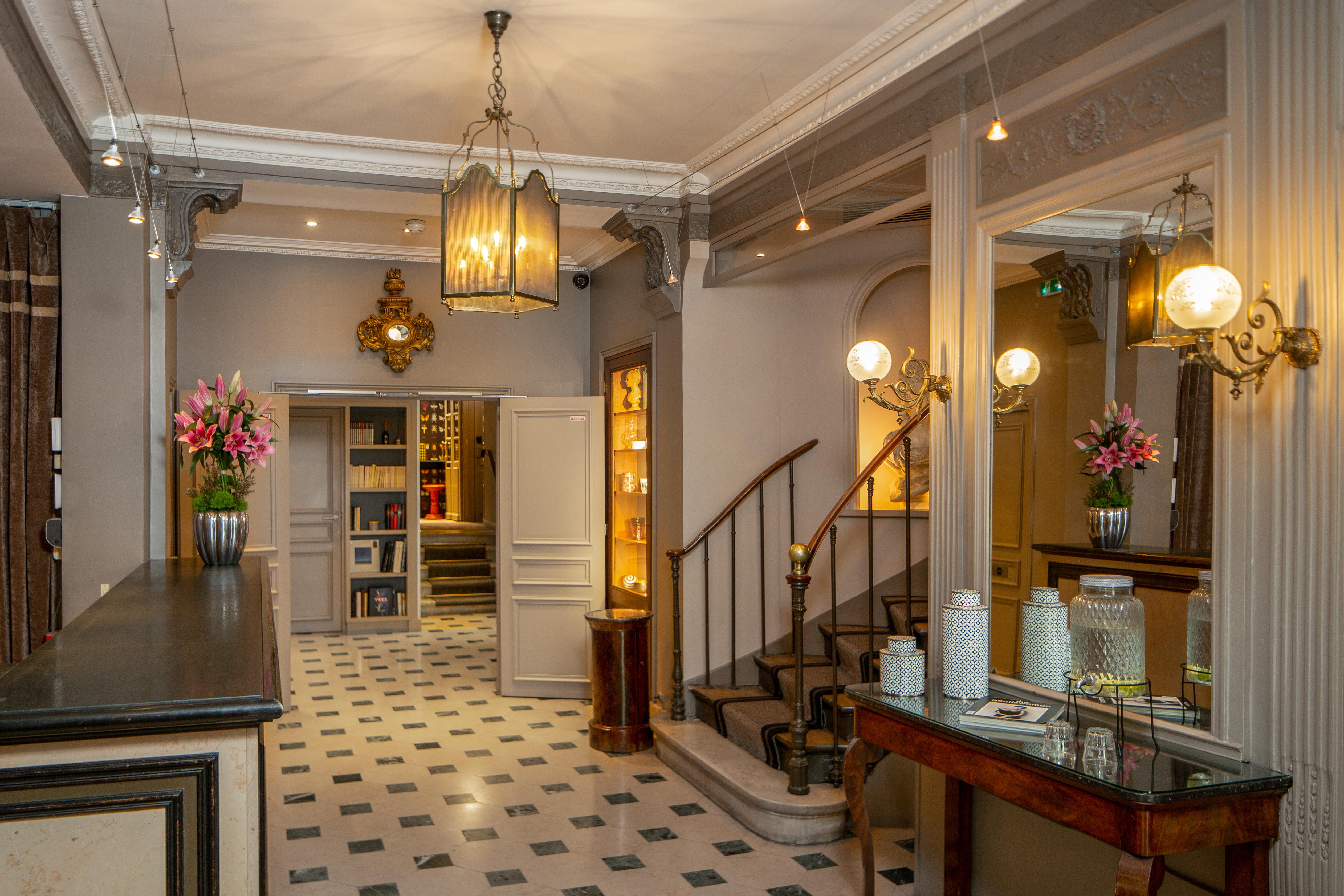 Hotel Louison Párizs Kültér fotó